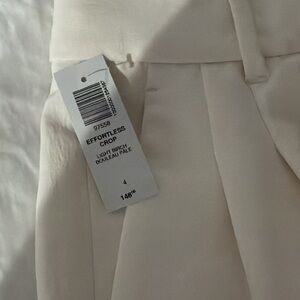 Wilfred EffortlessHigh-Waist Pleated Crop Pants